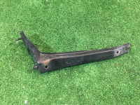 右フロントバンパーステー SUBARU GRAND WAGON OEM 57714AC001 BG9 1996 green 5V5