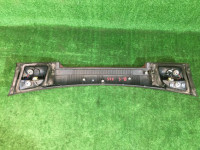 尾灯间饰板 Blitzen SUBARU LEGACY OEM 84251AE000 BH5 2000