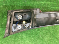 尾灯间饰板 Blitzen SUBARU LEGACY OEM 84251AE000 BH5 2000