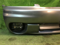 Бампер передний SUBARU LANCASTER OEM 57703AE230MQ, 57711AE340,57711AE340, 84501AE230 BHE BH9 2002 серый 1U2