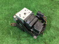 Módulo ABS VDC SUBARU LANCASTER OEM 27539AE001 BHE BEE 2001 EZ30