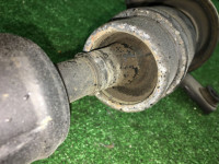 Veio de transmissão SUBARU LANCASTER OEM 27111AE120 BHE 2001 EZ30