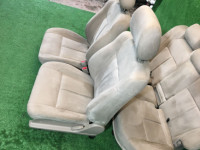 Juego de asientos SUBARU LANCASTER OEM 64010AE700GE, 64010AE710GE, 64221AE130GE, 64231AE130GE BHE BH9 2001 green 1F8 1U7 1U6