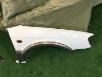 Guarda-lamas dianteiro direito SUBARU LANCASTER OEM 57120AE021 BHE BH9 2000 white / grey 0U4