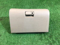 ช่องเก็บของหน้า SUBARU LANCASTER OEM 66120AE000GE BH9 BHE BH5 1998 Beige 8L5