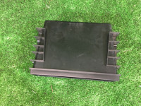 Porta-objetos sob o rádio SUBARU LANCASTER OEM 66511FA070 BH9 BHE BH5 1998 Beige 8L5