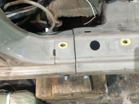 บังโคลนหลังซ้าย SUBARU LANCASTER OEM 51410AE170 BH9 BHE 1998 Beige 8L5