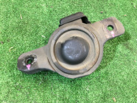 ยางแท่นเครื่องขวา 41022AE020 SUBARU LANCASTER