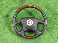 พวงมาลัย MOMO с подушкой SUBARU LANCASTER OEM 34311AE110 , 98211AE000ML BH9 BHE 1998 Beige 8L5