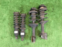 โช้คอัพ 20310AE140, 20310AE150, 20330AE100, 20365AE021 SUBARU LANCASTER