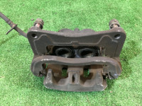 Brake caliper Передний правый SUBARU LANCASTER OEM 26292AE020 BH9 2000 EJ254