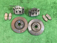 Pinzas de freno con discos 315мм 26292AG051, 26292AG041, 26300AG001 SUBARU OUTBACK