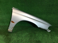 บังโคลนหน้าขวา 57110AC100 SUBARU LEGACY