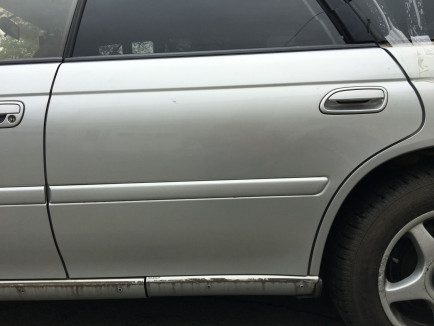 Porta traseira esquerda SUBARU LEGACY OEM 63210AC210NA, 61400AC310 BG5 BG9 1997 silver 406