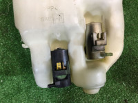 Washer bottle SUBARU LEGACY OEM 86610FC000 BG5 BG9 BD5 1997 EJ20DD