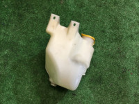 Washer bottle SUBARU LEGACY OEM 86610FC000 BG5 BG9 BD5 1997 EJ20DD