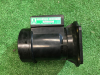 Mass airflow sensor (MAF) 22680AA160 SUBARU LEGACY