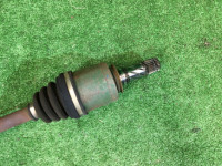 Palier trasero SUBARU LEGACY OEM 28021AC101 BG5 BD5 1997 EJ20DD