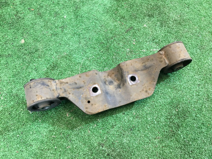 ยางแท่นเฟืองท้าย SUBARU LEGACY B4 OEM 41310AE001 BE5 BE9 BEE 1999 EJ206