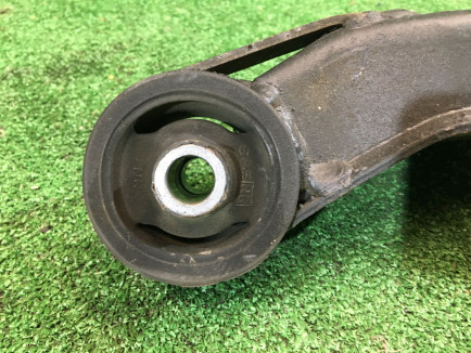 ยางแท่นเฟืองท้าย SUBARU LEGACY B4 OEM 41310AE001 BE5 BE9 BEE 1999 EJ206