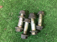 น็อตปรับศูนย์ล้อหน้า 20540AA090, 20540AA100 SUBARU LEGACY B4