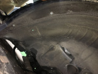 Guarda-lamas traseiro esquerdo SUBARU LEGACY B4 OEM 51410AE011 BE5 BE9 BEE 1999 black 88H