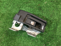 คันโยกเปิดฝากระโปรงท้าย 57345AA060ML, 57346AA000ML, 57346AA010ML, 57340AE000 SUBARU LEGACY B4