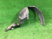 ซุ้มล้อหน้าขวา 59110AE000 SUBARU LEGACY B4