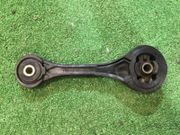 ยางแท่นเกียร์ตัวบน 41040FE000 SUBARU LEGACY B4