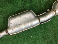 ท่อไอเสียท่อนกลาง SUBARU LEGACY B4 OEM 44200AE050 BE9 BH9 2001 EJ254