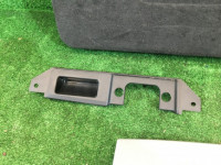 Обшивка пятой двери SUBARU LEGACY OEM 94310AE000OB, 94352AE000OB, 94310AE030OB, 94310AE020OB, 94320AE011NS BH5 BHE BH9 2000 red 01W