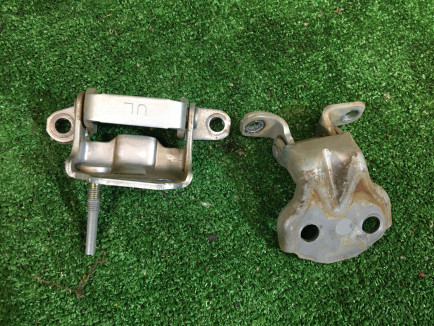 Dobradiças da porta traseira esquerda 61520AC030, 61520AC010 SUBARU LANCASTER