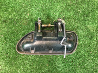 右リアドアハンドル SUBARU LANCASTER OEM 62412FA020 BH9 1998 green 8K4