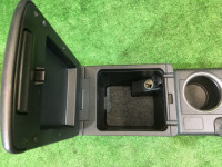 手套箱与扶手 SUBARU LEGACY OEM 92114AG120JC, 92113AG050JC, 66150AG010JC, 66150AG070JC BP5 BL5 BLE BPE BP9 2006 silver 39D