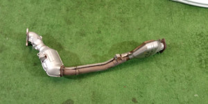 แคทาลิติก коллектор 44612AA320, 44611AA160 SUBARU LEGACY