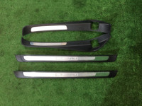 คิ้วชายบันได 94060AG070, 94060AG080, 94061AG080, 94061AG090 SUBARU LEGACY