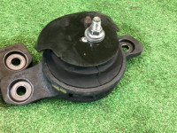 Подушки двигателя SUBARU LEGACY OEM 41022AG180, 41022AG190 BP5 BL5 2006 EJ20X