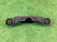 ยางแท่นเฟืองท้าย 41310AE020 SUBARU LEGACY B4