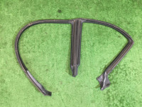 ยางขอบประตูซ้าย 63521AE010 SUBARU LEGACY B4
