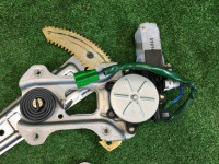ชุดยกกระจกหน้าซ้าย SUBARU LEGACY B4 OEM 61188AE010 , 61222AE010 BEE BE9 BE5 2002
