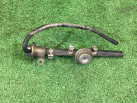 フューエルプレッシャーレギュレーター SUBARU LEGACY B4 OEM 22670AA221 BEE BHE 2002 EZ30