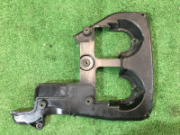 ฝาครอบไทม์มิ่ง Правая задняя SUBARU LEGACY OEM 13568AA072 BG5 BG9 BD5 BD9 1997 EJ20DD