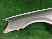 Guarda-lamas dianteiro direito SUBARU LANCASTER OEM 57120AE021 BH9 BHE 2001 grey 1U2
