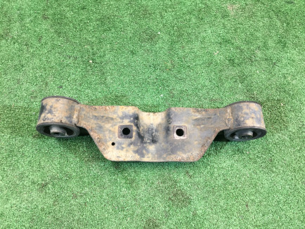 Apoio do diferencial SUBARU LANCASTER OEM 41310AE002 BH9 BHE BH5 2001 EJ254