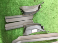Накладки на пороги SUBARU LANCASTER OEM 94060AE000OA, 94060AE010OA, 94061AE000OA, 94061AE010OA BH9 BHE BH5 2001 grey 1U2
