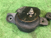 ยางแท่นเครื่อง SUBARU LANCASTER OEM 41022AE021, 41022AE031 BH9 BE9 BH5 BE5 2001 EJ254