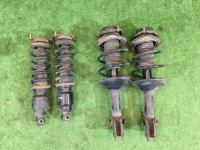 โช้คอัพ 20310AE340, 20310AE350, 20330AE100, 20365AE130, 20380AE320 SUBARU LANCASTER