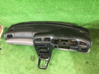 ダッシュボード SUBARU LANCASTER OEM 66045AE000ML, 66050AE200OA, 66180AE000, 66120AE000OA, 66060AE360 BH9 BH5 BHE BE9 BEE BE5 2001 grey 1U2