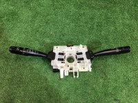 组合开关 83111AE030 SUBARU LANCASTER