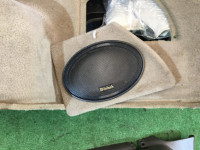 Tapizado del maletero SUBARU LANCASTER OEM 94047AE020AD, 94047AE030AD, 95066AE030GG, 95066AE020GG BHE BH9 BH5 2000 Beige 8L5